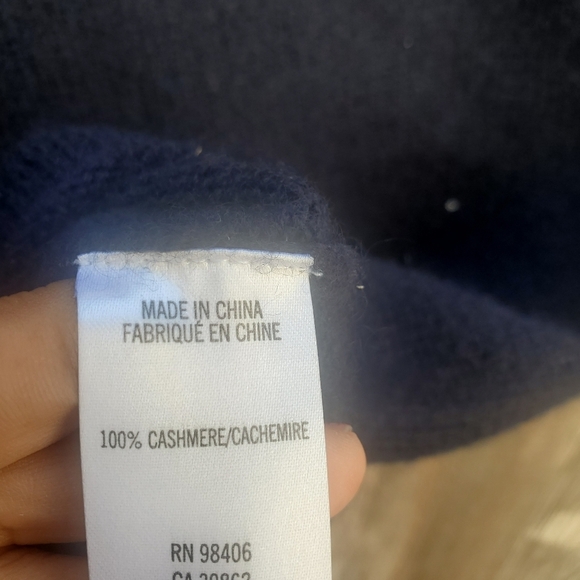 Theory Cashmere Sweater Top Size Small - Picture 3 of 4